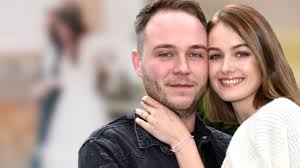 Und damit spielt auch die sendung „hochzeit auf den ersten blick. Hochzeit Auf Den Ersten Blick War Alles Ein Abgekartetes Spiel Bunte De