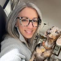 1200+ "Lavigne" profiles