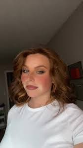 Amber Corson's Instagram, Twitter & Facebook