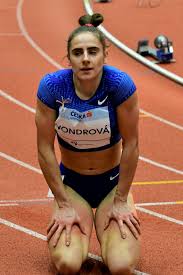 Koulař tomáš staněk přišel o rekord mítinku kladno hází. Lada Vondrova 400 M Gala Ostrava2019 10 Cysnews