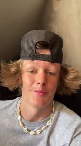 Tristan Hanslo Stitch