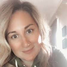 Annemarie Bunch's Instagram, Twitter & Facebook