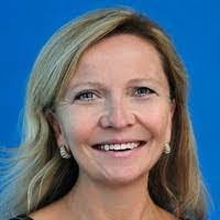 Donna Hyman's Instagram, Twitter & Facebook