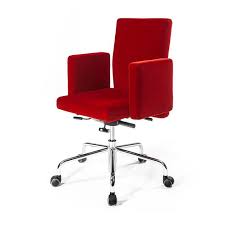 In order to choose the best desk chair for kids that will enhance and also accommodate the growth spurts of your child, ensure you consider the following Bulo Pub Club Club Deskchair Workbrands