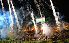 fuegos de artificio en el CDS