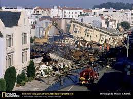 Photo These Homes Were Destroyed By An Earthquake That Rocked The San Francisco Area 1989 San Francisco Bay Area San Francisco Earthquake Earthquake