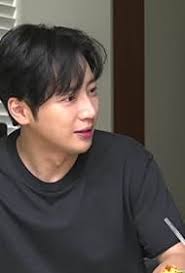 The Manager" Han Sang-bo (hair transplant doctor)