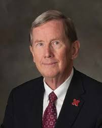 Karen Clinch's Instagram, Twitter & Facebook