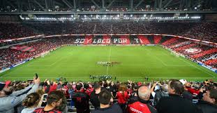 A torcida os fanáticos já foi aliada das torcidas do flamengo, enquanto a força jovem teve amizade com a torcida do coritiba. Atletico Pr Proibe Entrada De Torcida Organizada Na Arena