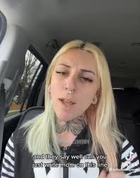 WOMAN takes HER children to the dentist and refuses to write "mom" when  required