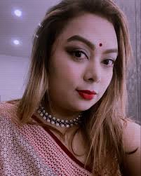 𝐁𝐢𝐧𝐝𝐢 𝐛𝐫𝐢𝐠𝐡𝐭, 𝐃𝐮𝐫𝐠𝐚'𝐬 𝐥𝐢𝐠𝐡𝐭 𝐀 𝐭𝐨𝐮𝐜𝐡 𝐨𝐟  𝐭𝐫𝐚𝐝𝐢𝐭𝐢𝐨𝐧, 𝐚 𝐝𝐚𝐬𝐡 𝐨𝐟 𝐠𝐫𝐚𝐜𝐞.” #lalbindi #durgapuja  #durga #durgamaa #durgapandal2024 #durgapratima #kolkatavibes #kolkata  #kolkataphotography #kolkatadiaries ...