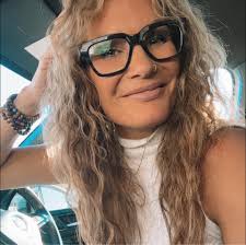 Last day of Grade ONE for my sweet Georgie babe!! 🍎📚 I'm not crying,  you're crying… 👀😭 #proudmomma #lastdayofgradeone #gradeone  #summerholidays #mygirl #sweetpeach #peach #georgia #loveher #growinup  #momlife #girlmom #lastdayofschool ...