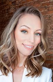 Terri Heath's Instagram, Twitter & Facebook