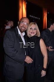 Ο σύζυγος της ελεωνόρας ζουγανέλη και γνωστό. Giannhs Zoyganelhs H Syzygos Kai H Korh Toy Eleonwra Sthn Premiera Toy Fwtografies