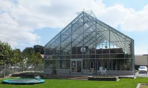 Welches gewächshaus ist gewächshaus ist nicht gleich gewächshaus. Http Www Siedenburger De De Galerie Industrie Gewerbebau Haus Im Haus 157 Freiheit Nettetal Html Haus Glashaus Gewachshaus