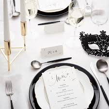 There are many ways to celebrate a true spring dinner. 5 Delectable Dinner Party Theme Ideas Papier