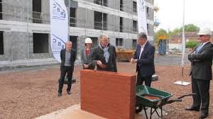 Armentieres Au Clos De La Lys La Premiere Pierre Des Cinquante Logements Posee