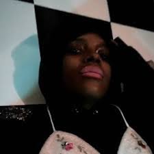 Greer Williams's Instagram, Twitter & Facebook