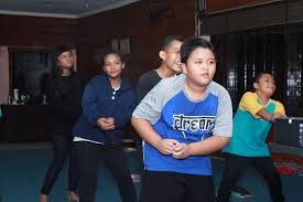 Kepala sekolah adalah tokoh sentral dalam peningkatan mutu pendidikan di sekolah. Wijana Mojoagung