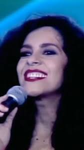 Gal Costa e Roberto Carlos. #arte #musica #cultura #mpb #robertocarlos  #galcosta