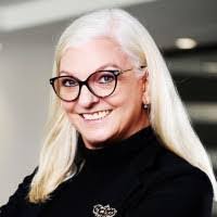 Penny Paul's Instagram, Twitter & Facebook