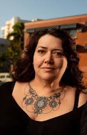 Leah Potter's Instagram, Twitter & Facebook