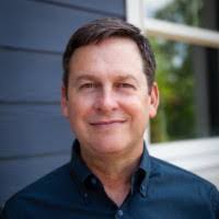 Derek Applegate's Instagram, Twitter & Facebook