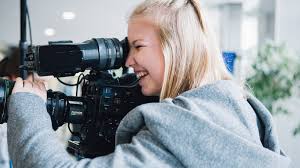 Angebote Fur Studierende Und Absolventen M W D Praktika Und Hospitanzen Studierende Und Absolventen M W D Karriere Br De