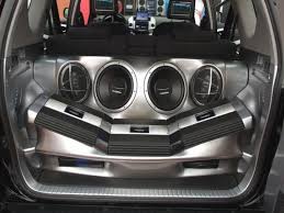 Ditengah hempasan kabar yang kurang menyenangkan dari adsense youtube, yaitu tambahan aturan baru yang lebih sulit, membuat youtuber mungkin banting setir ke blog he.he. Akustik Untuk Kereta Menetapkan Pembesar Suara Di Dalam Kereta