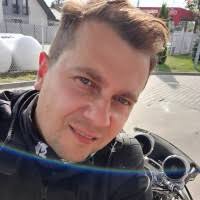 90+ profili według frazy „Sadowski”