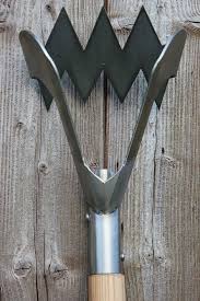 The Gardens Edit Our Pick Of The Best Uk Made Gardening Gear In Pictures Gardening Gear Best Garden Tools Garden Tools