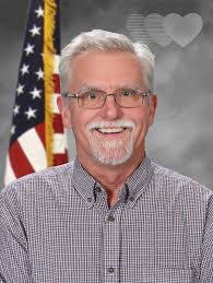 Jeff Schlueter's Instagram, Twitter & Facebook