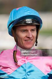 1,293 Ping Lo Stock Photos, High-Res Pictures, and Images