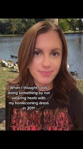 Is It Weird to Wear Converse to Hoco