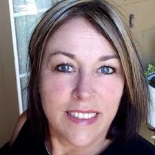 Janelle Baxter's Instagram, Twitter & Facebook