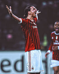 Pin Di Mohssen Abed Su Acmilan Foto Di Calcio Giocatori Di Calcio Squadra Di Calcio