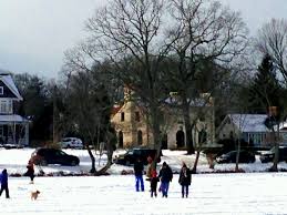 Ice Skating On A Pond In Brightwaters Long Island Island Long Island Pond