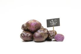 Un échange se produit alors : Pommes De Terre Chair Farineuse Bleu D Artois Legumes Bio Louvain La Neuve