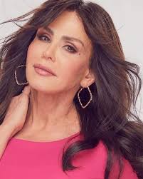 Wonder where Marie Osmond is off to