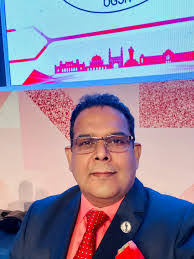 Niranjan Chavan's Instagram, Twitter & Facebook