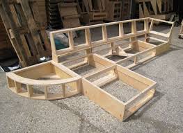 Pin De Ifijfud Cjdyfys Em Alson Work Done Design De Sofa Sofa De Madeira Projetos Com Paletes De Madeira