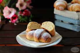 Maybe you would like to learn more about one of these? Brioches Con Esubero Di Lievito Madre Le Ricette Di Libellula