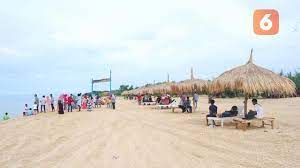 Harga tiket masuk pantai sendiki malang. Riwayat Lon Malang Pantai Yang Sedang Hits Di Madura Regional Liputan6 Com