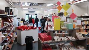 You will obtain a massive decision of chocolates and pralines with distinctive packaging. Unlimited Free Belgian Chocolate At Neuhaus Up In The Nusair