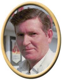 Alex Doran's Instagram, Twitter & Facebook