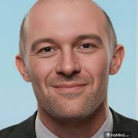 8 Profile mit dem Suchbegriff „Mangano“