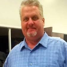 Sarah Uselton's Instagram, Twitter & Facebook