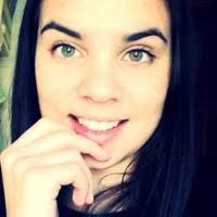 50+ perfiles de «Iris Bueno»