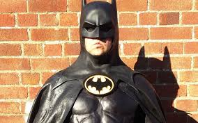 Tıkla, en ucuz batman kostumu seçenekleri ayağına gelsin. Batman Kostum Selber Machen Diy Anleitung Maskerix De