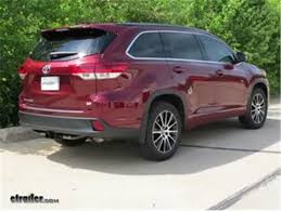 300 miles is a long way to tow a boat if you are not using the. Trailer Hitch Installation 2017 Toyota Highlander Curt Video Etrailer Com
